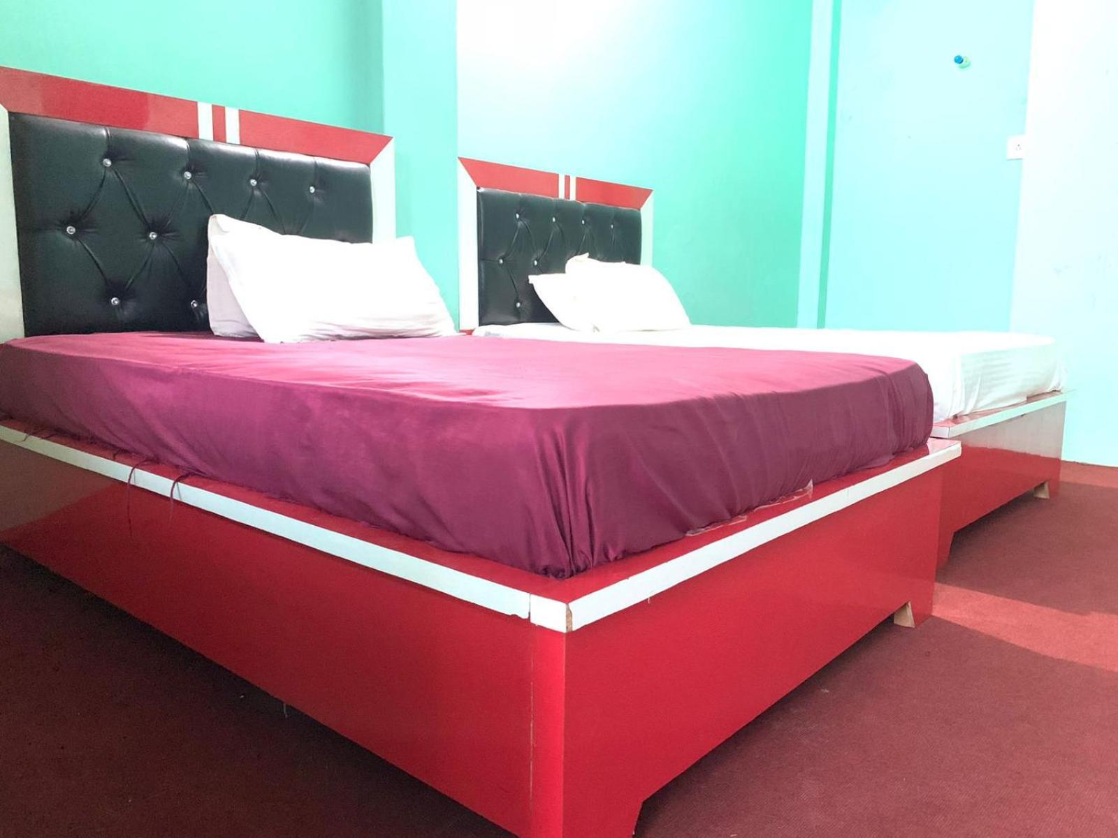 Subha Laxmi Hotel & Lodge Bahasi ภายนอก รูปภาพ